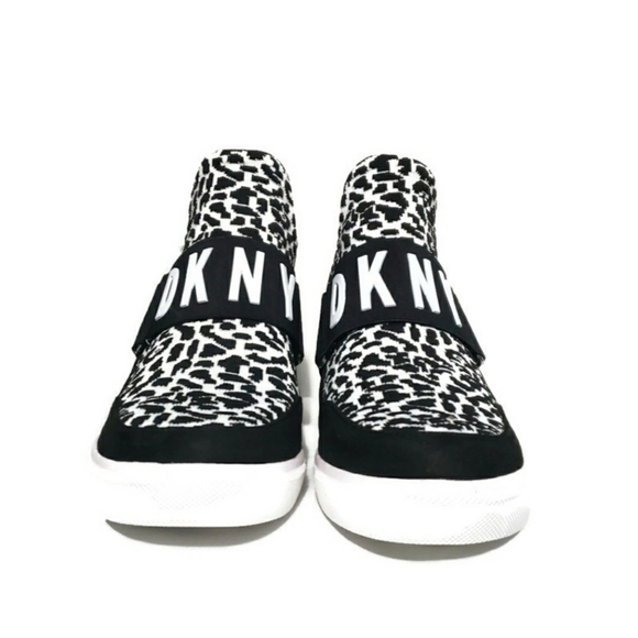 dkny cosmos platform sneakers